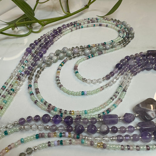 Stay Prosperous Waistbead