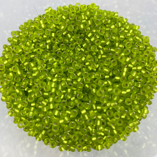 Matte S/L Chartreuse Miyuki 8/0
