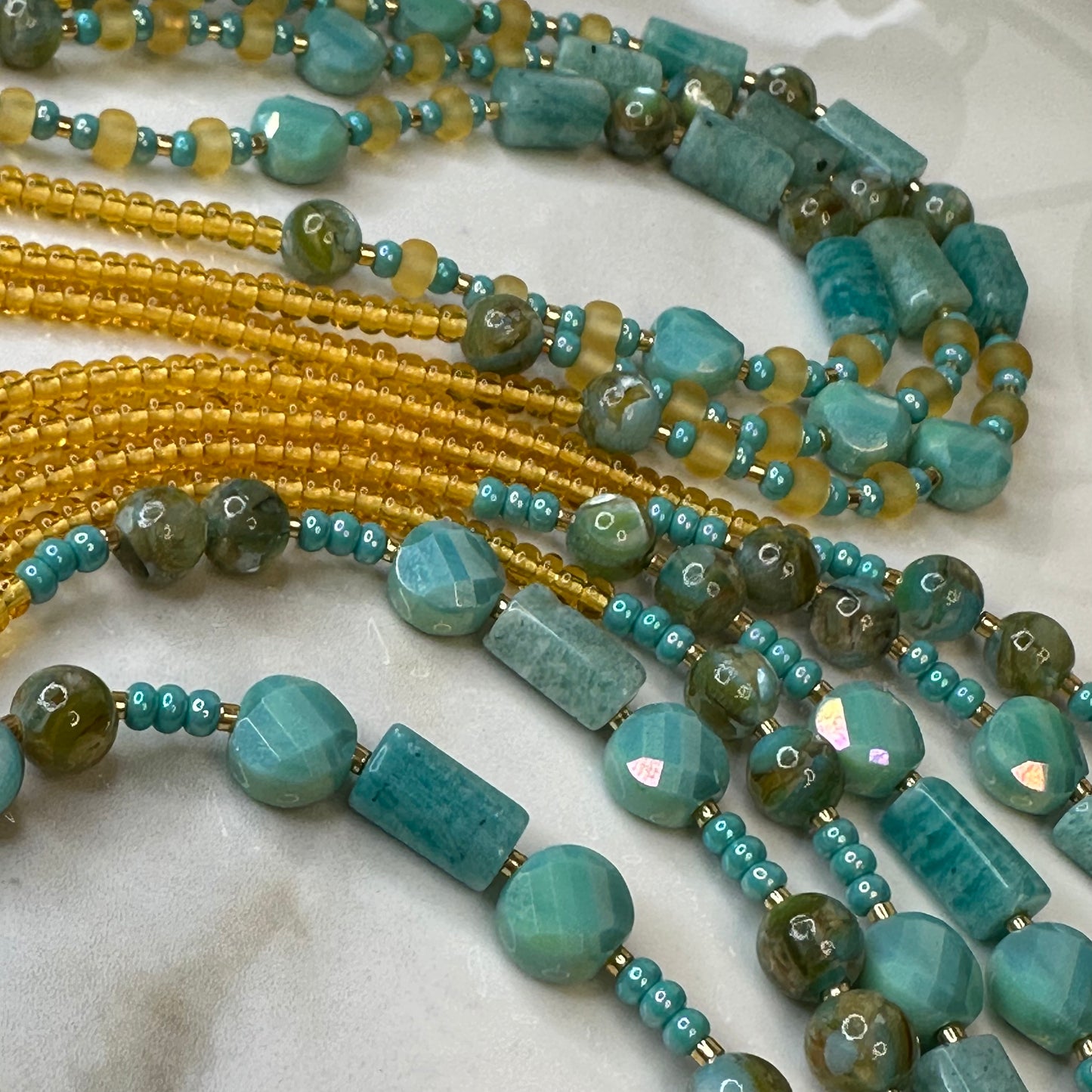 Radiant Rise Waistbead