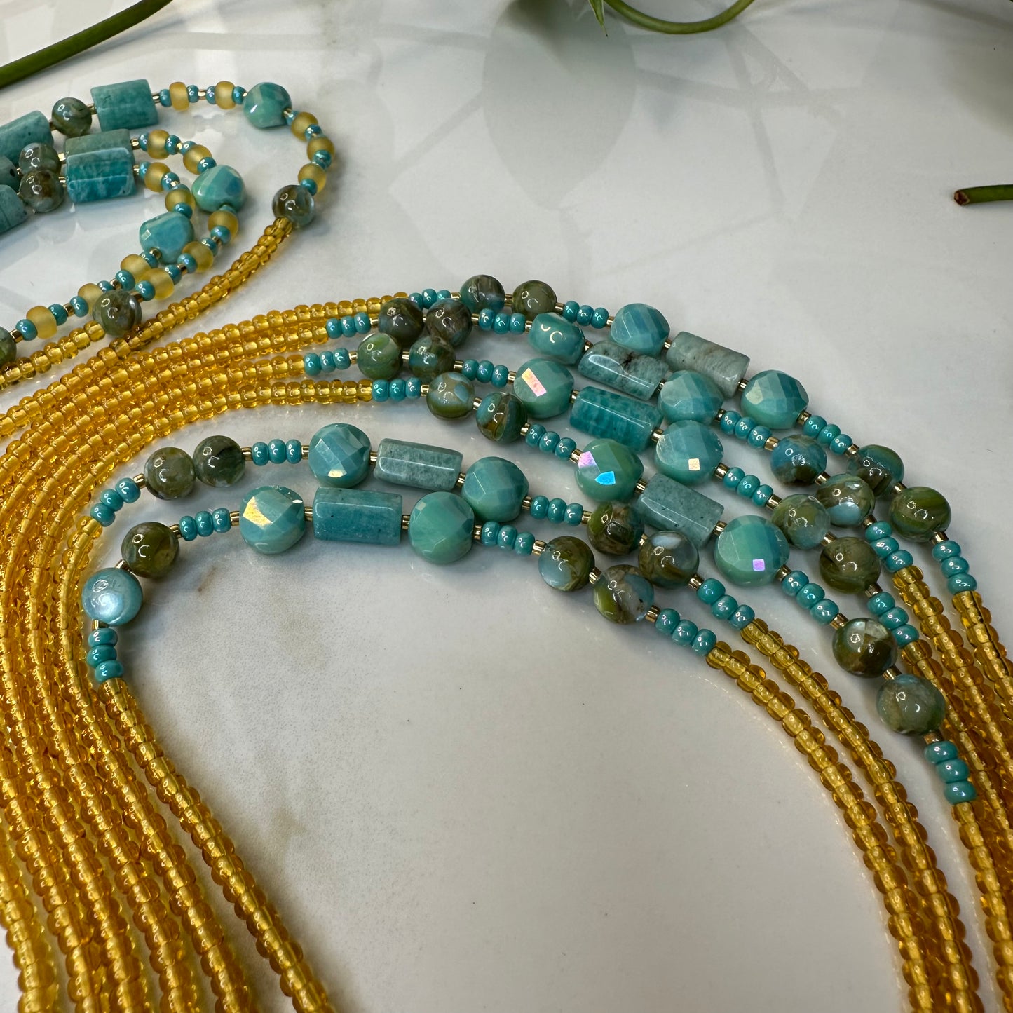 Radiant Rise Waistbead