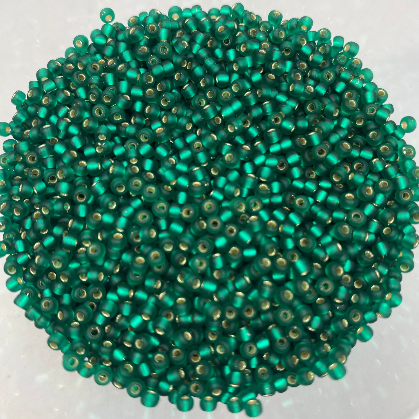 Matte S/L Emerald Miyuki 8/0