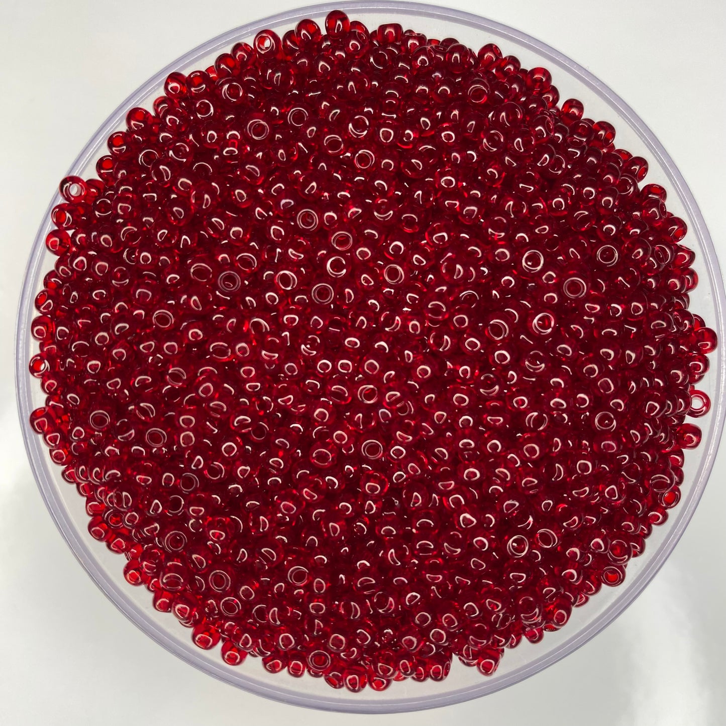 Translucent Garnet Preciosa 8/0